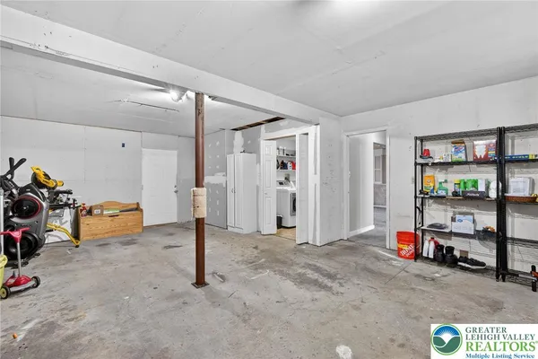 $389,000 | 1386 Jefferson Street, Hellertown, PA 18055