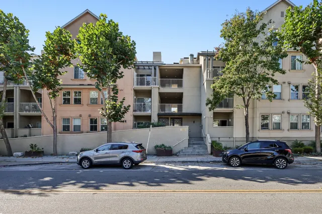 $729,888 | 2255 Showers Drive, Unit 111, Mountain View, CA 94040