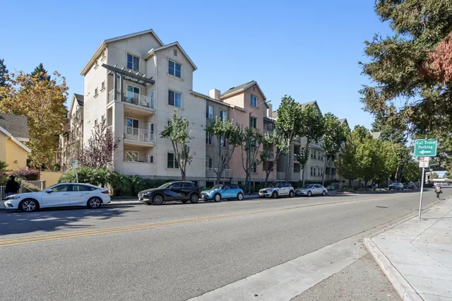 $729,888 | 2255 Showers Drive, Unit 111, Mountain View, CA 94040