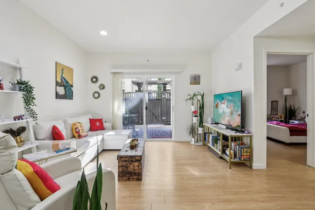 $729,888 | 2255 Showers Drive, Unit 111, Mountain View, CA 94040