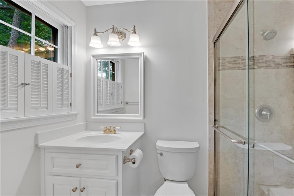 4589 Holliston Road Dunwoody, GA 30360 - Photo 24 of 43