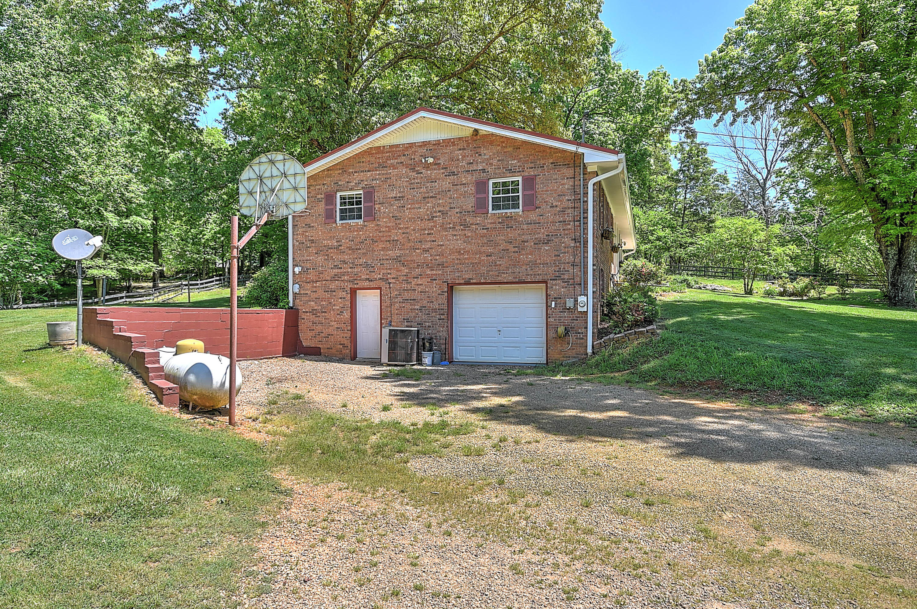 2185 Justice Road Afton, TN 37616 - Photo 41 of 53 Justice-41
