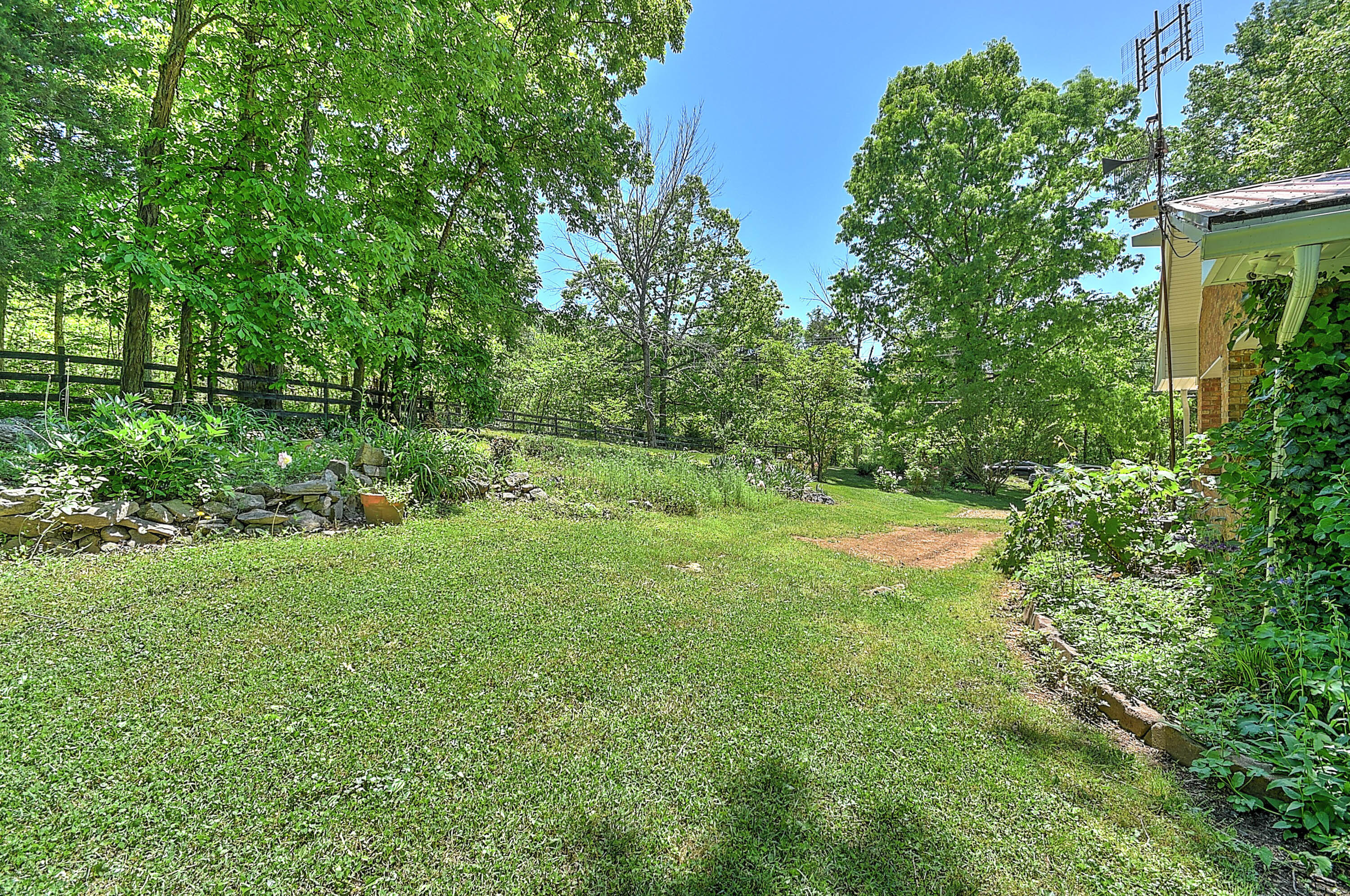 2185 Justice Road Afton, TN 37616 - Photo 48 of 53 Justice-48