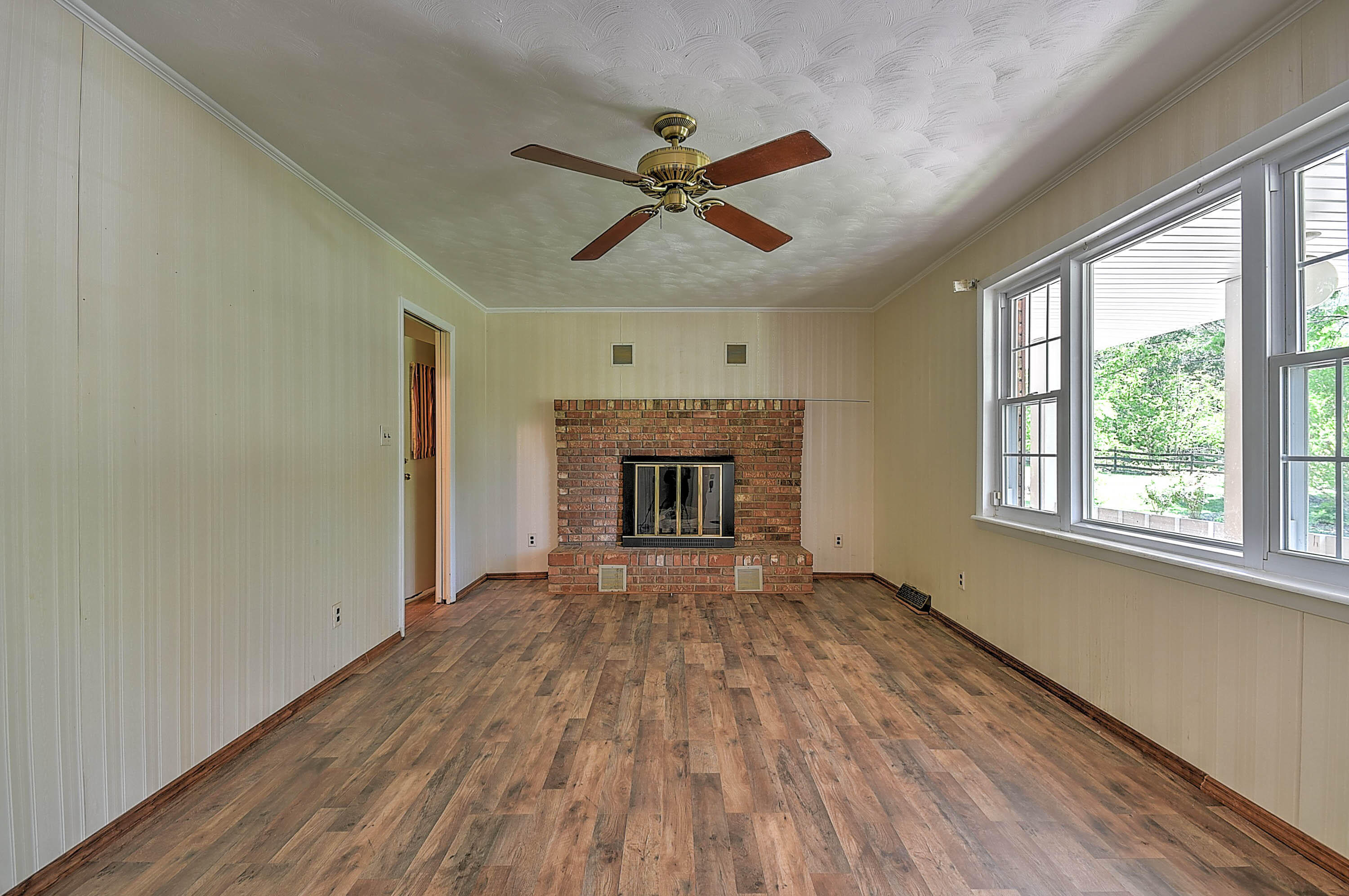 2185 Justice Road Afton, TN 37616 - Photo 6 of 53 Justice-6