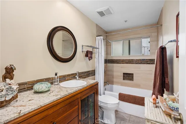 $1,199,000 | 206 Avenida Montalvo, Unit 5, San Clemente, CA 92672