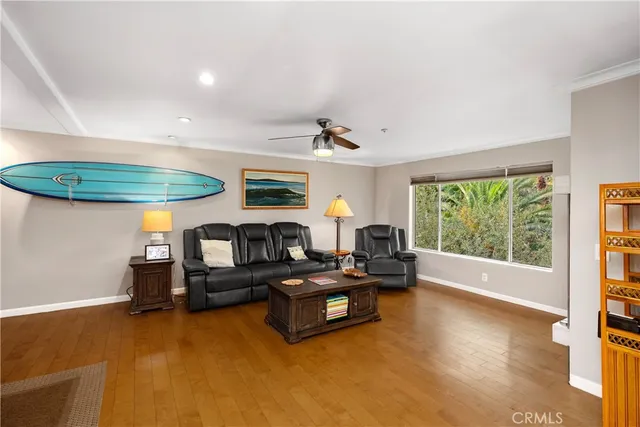 $1,199,000 | 206 Avenida Montalvo, Unit 5, San Clemente, CA 92672