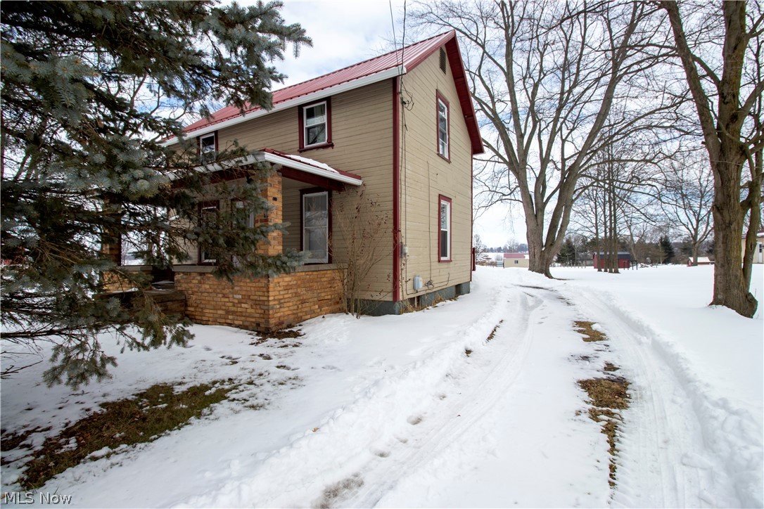 8543 Cleveland Road Creston, OH 44217 - Photo 2 of 18