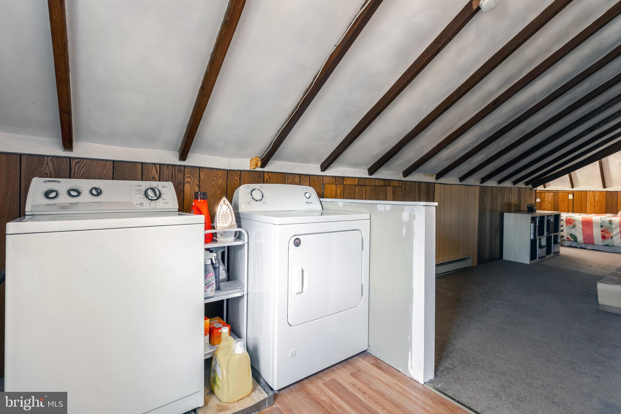 34 Greenhill Road Springfield, PA 19064 - Photo 29 of 36 a utility room with dryer and washer
