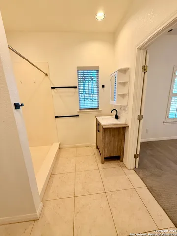 $2,400 | 888 Burnett Ranch Road, Wimberley, TX 78676