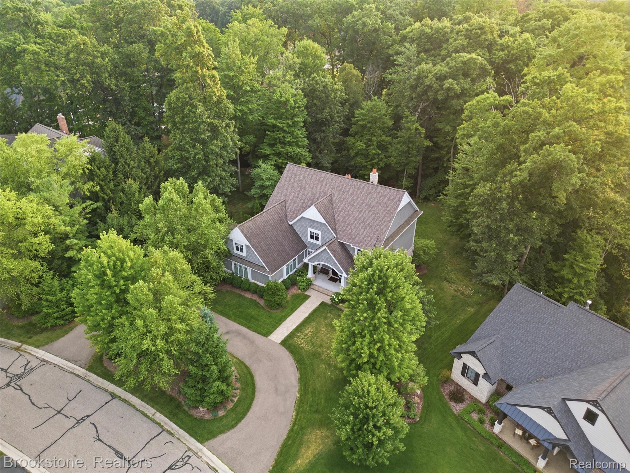 7655 Maple Ridge Court Clarkston, MI 48346 - Photo 53 of 64 009-DJI_0227_replaced_camera.jpg