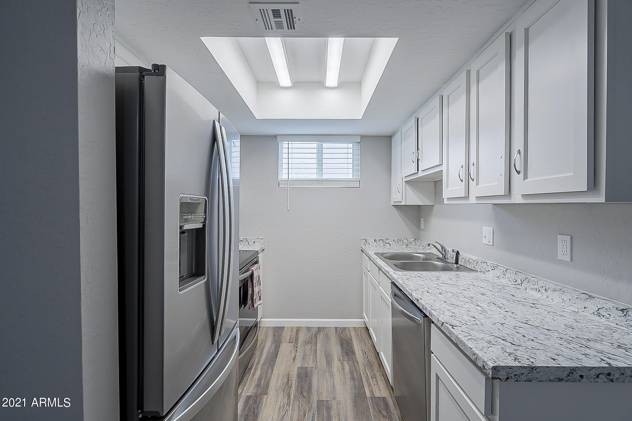 2605 West Ocotillo Road, Unit 3 Phoenix, AZ 85017 - Photo 4 of 20 Octoillo-13