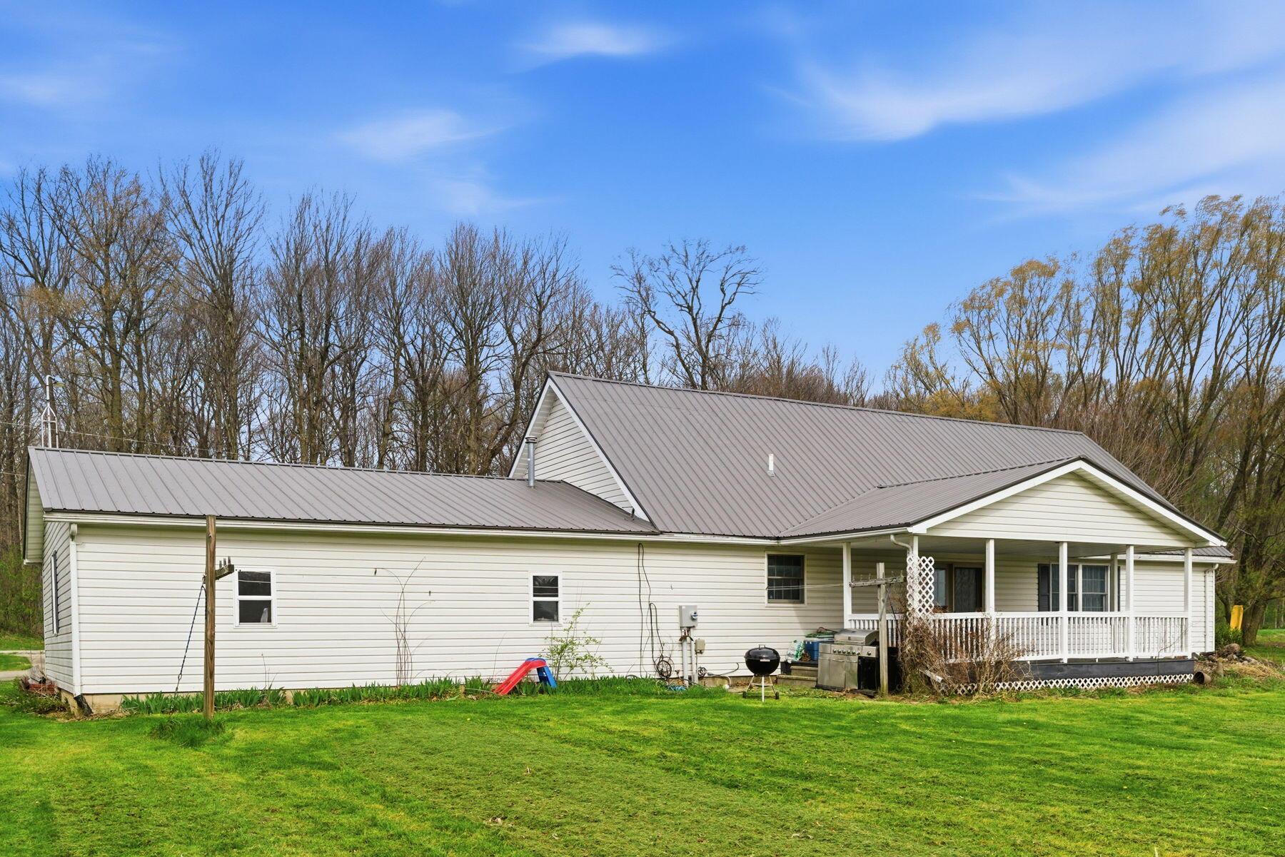 2215 Shupp Road Bucyrus, OH 44820 - Photo 23 of 25