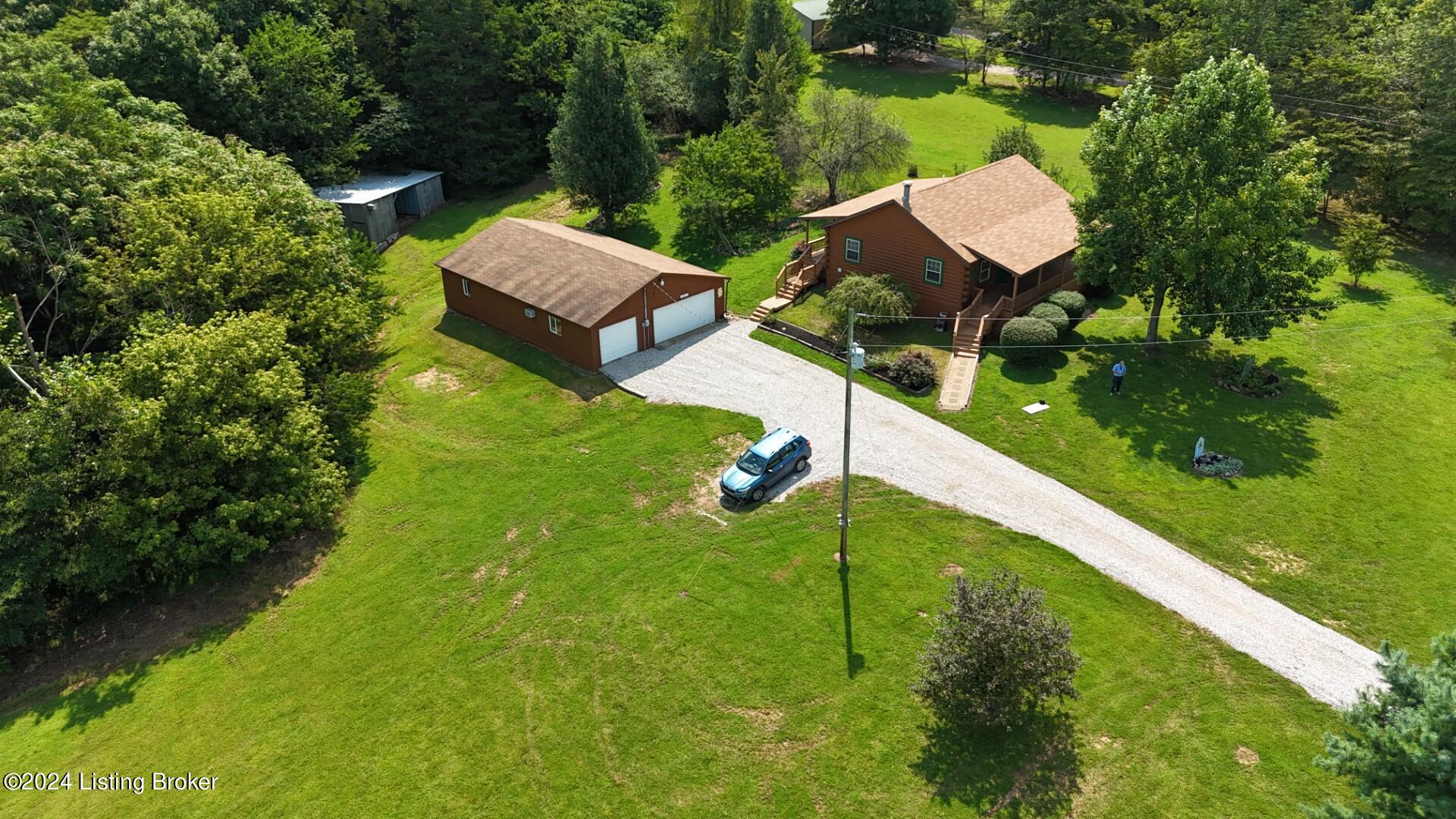 1192 Hudgins Road Magnolia, KY 42757 - Photo 42 of 52 DJI_20240805112025_0029_D (Large)