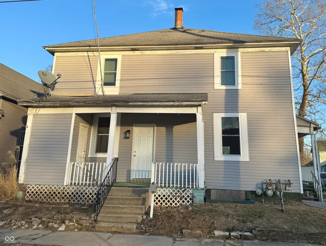 $105,000 | 802 1/2 North Mulberry Street, Muncie, IN 47305