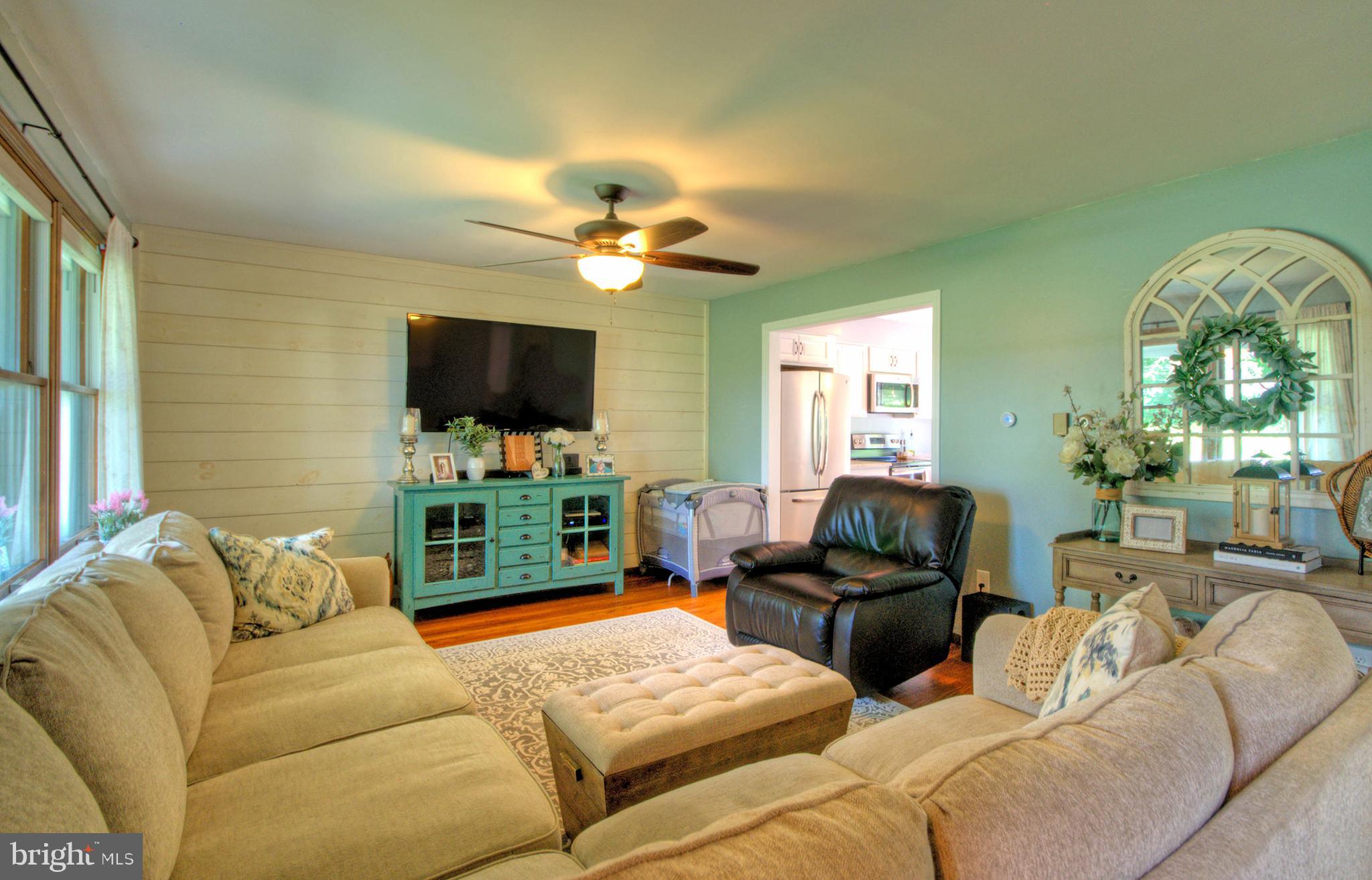 463 Whig Lane Road Pilesgrove, NJ 08098 - Photo 9 of 27