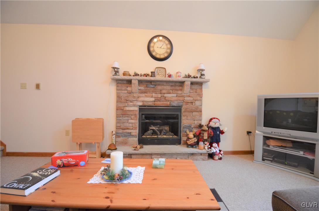 169 Pocono Road Albrightsville, PA 18210 - Photo 5 of 12 Gallery Image 5