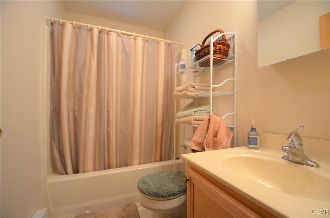 169 Pocono Road Albrightsville, PA 18210 - Photo 8 of 12 Gallery Image 8