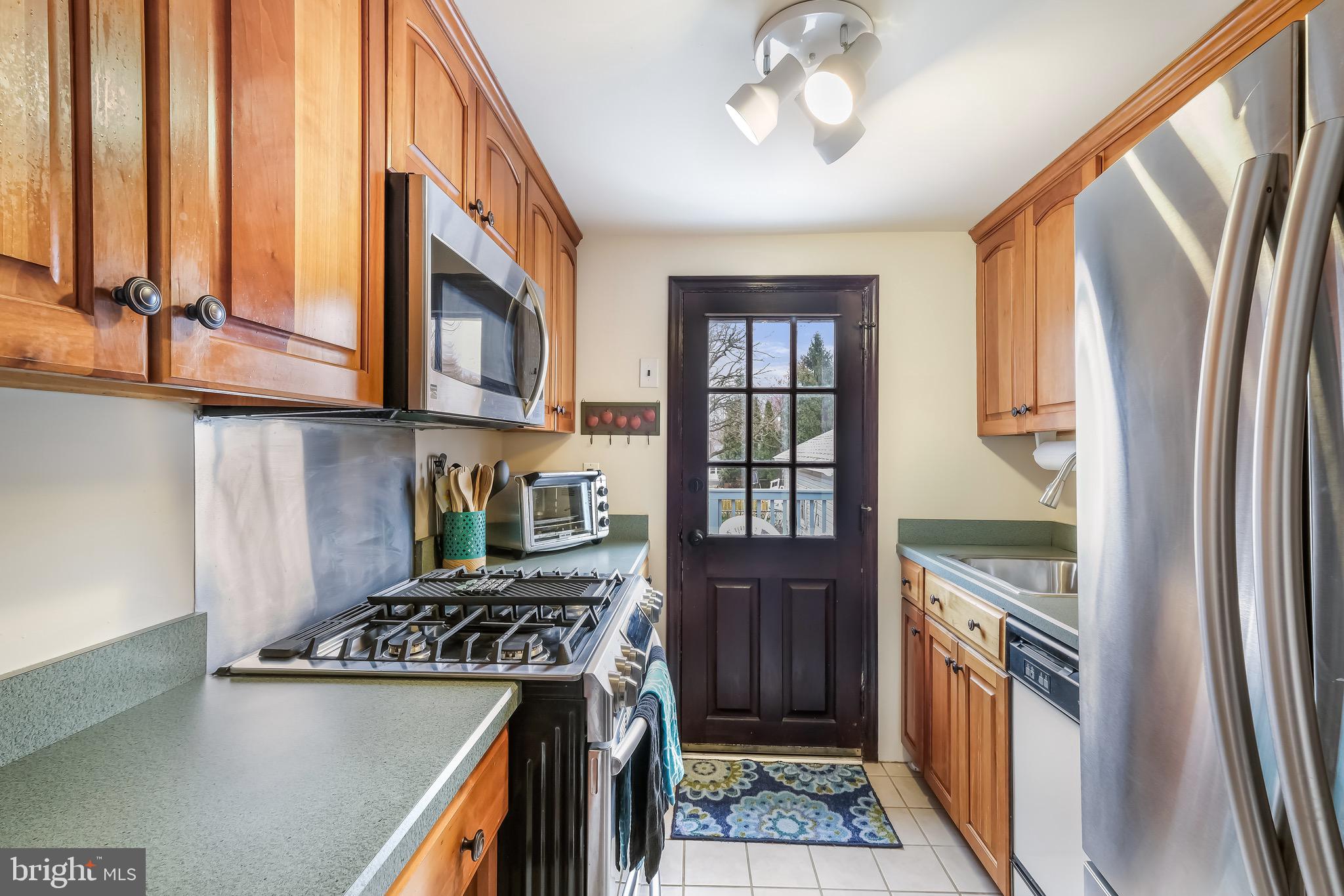 317 Powell Road Springfield, PA 19064 - Photo 16 of 33