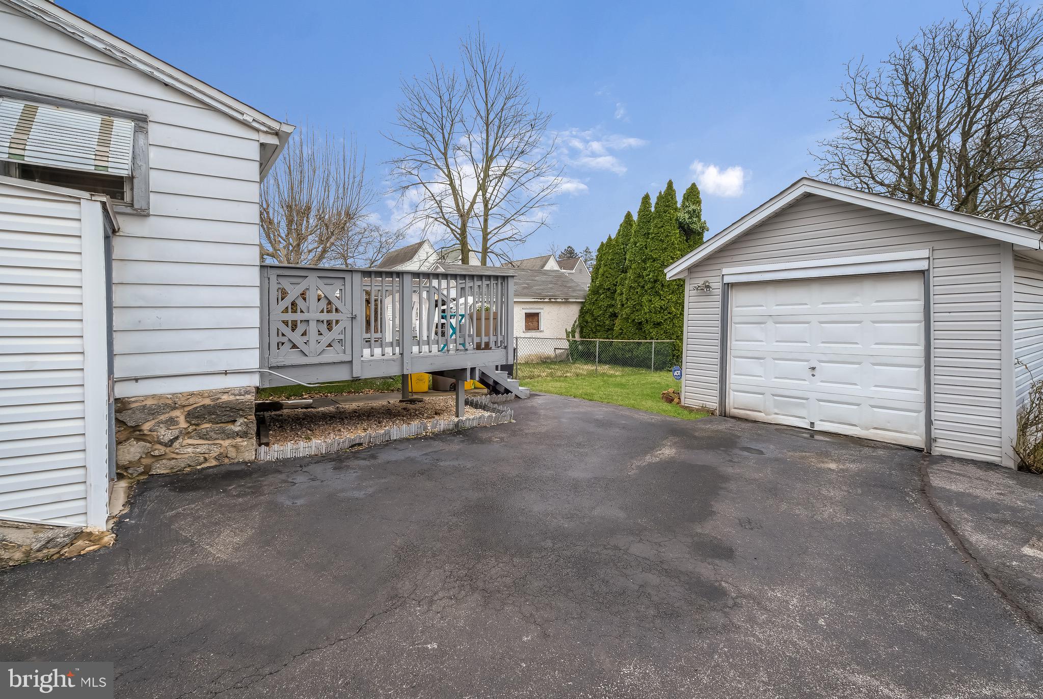 317 Powell Road Springfield, PA 19064 - Photo 32 of 33