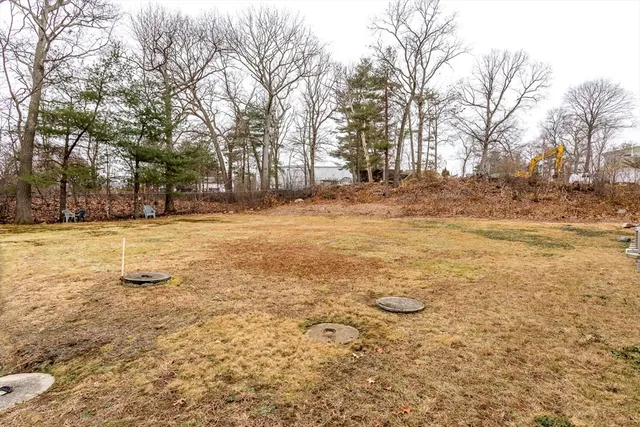 $2,200 | 157 Central Street, Unit 3, Foxboro, MA 02035