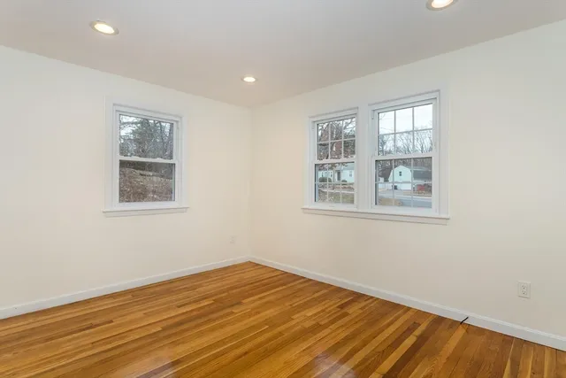 $2,200 | 157 Central Street, Unit 3, Foxboro, MA 02035