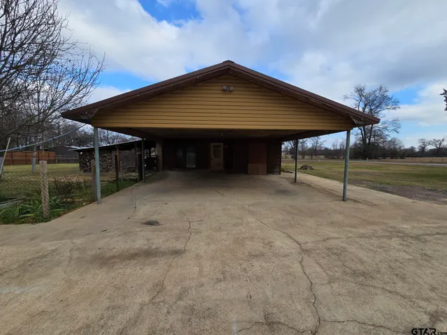 $299,999 | 642 Cr 1330 Mount, Mount Pleasant, TX 75455