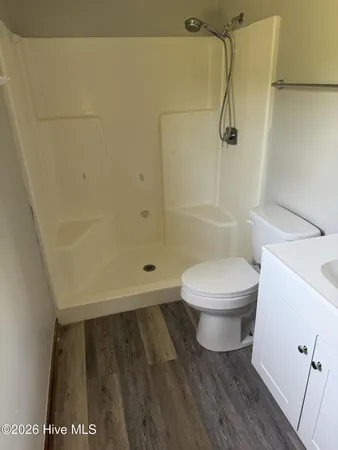 $1,400 | 203 Woodcrest Court, Jacksonville, NC 28540
