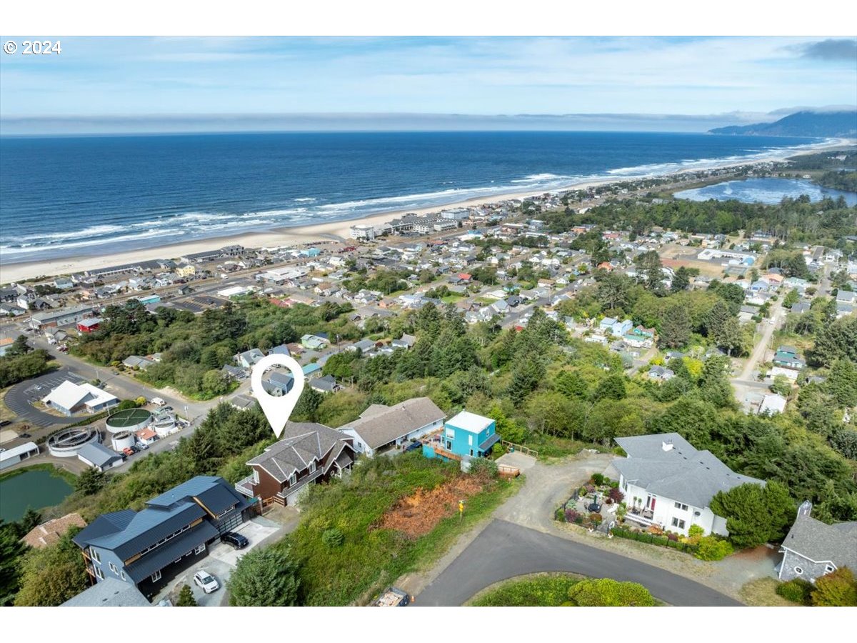367 South Longview Loop Rockaway Beach, OR 97136 - Photo 36 of 43 an aerial view of a city