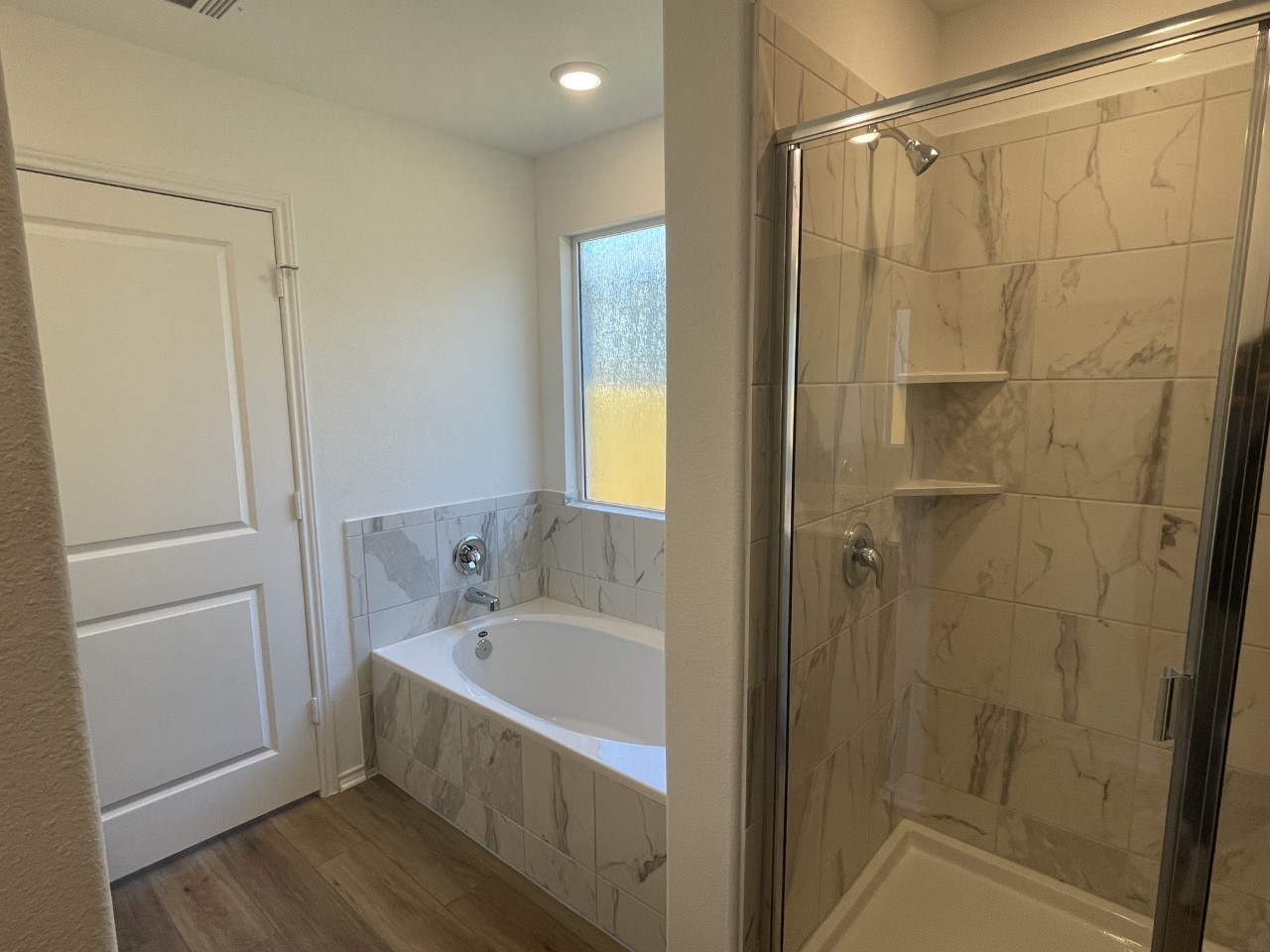 136 Perfect World Loop Jarrell, TX 76537 - Photo 17 of 24 Gallery Image 17