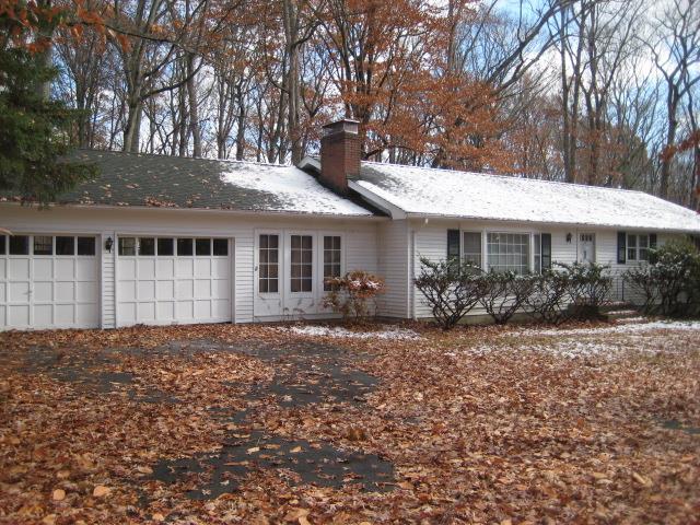 61 Meadowood Road Mansfield, CT 06268 - Photo 1 of 1