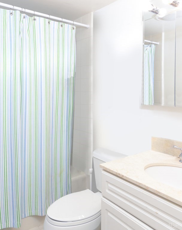 20 Webster Street, Unit 503 Brookline, MA 02446 - Photo 9 of 10