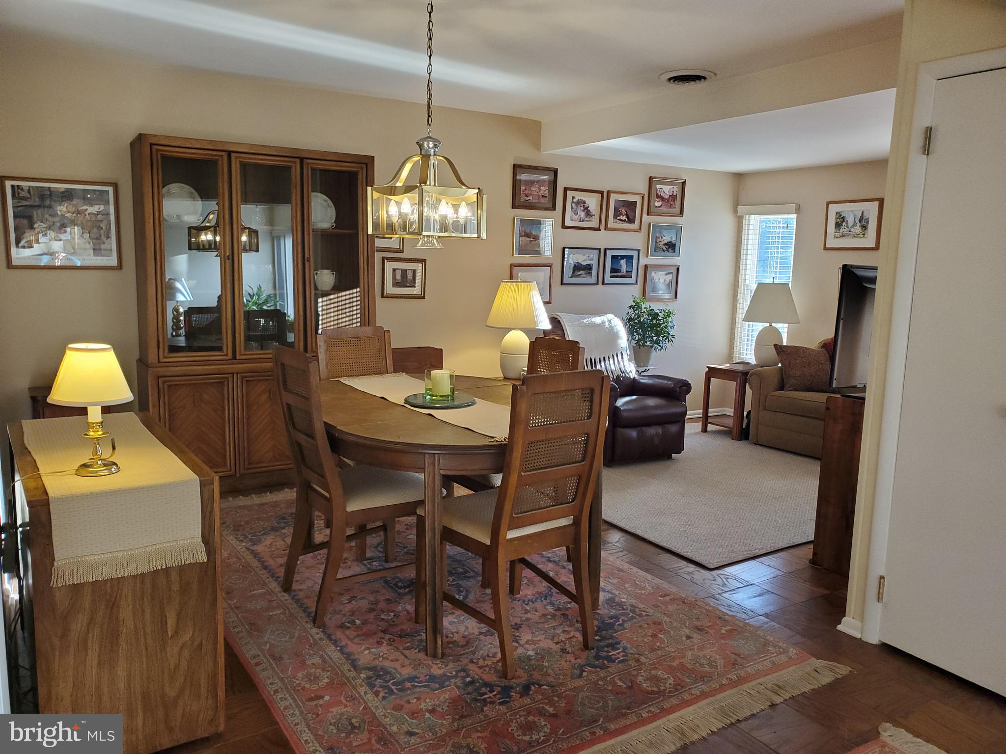 3402 Embarcadero Court Springfield, PA 19064 - Photo 16 of 27 Dining room