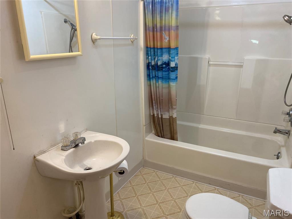 310 Olive Street Hannibal, MO 63401 - Photo 11 of 21