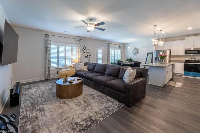 $499,000 | 3924 Braddock Road, High Point, NC 27265