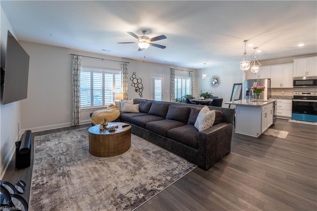 3924 Braddock Road High Point, NC 27265 - Photo 7 of 25