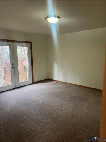 a view of empty room