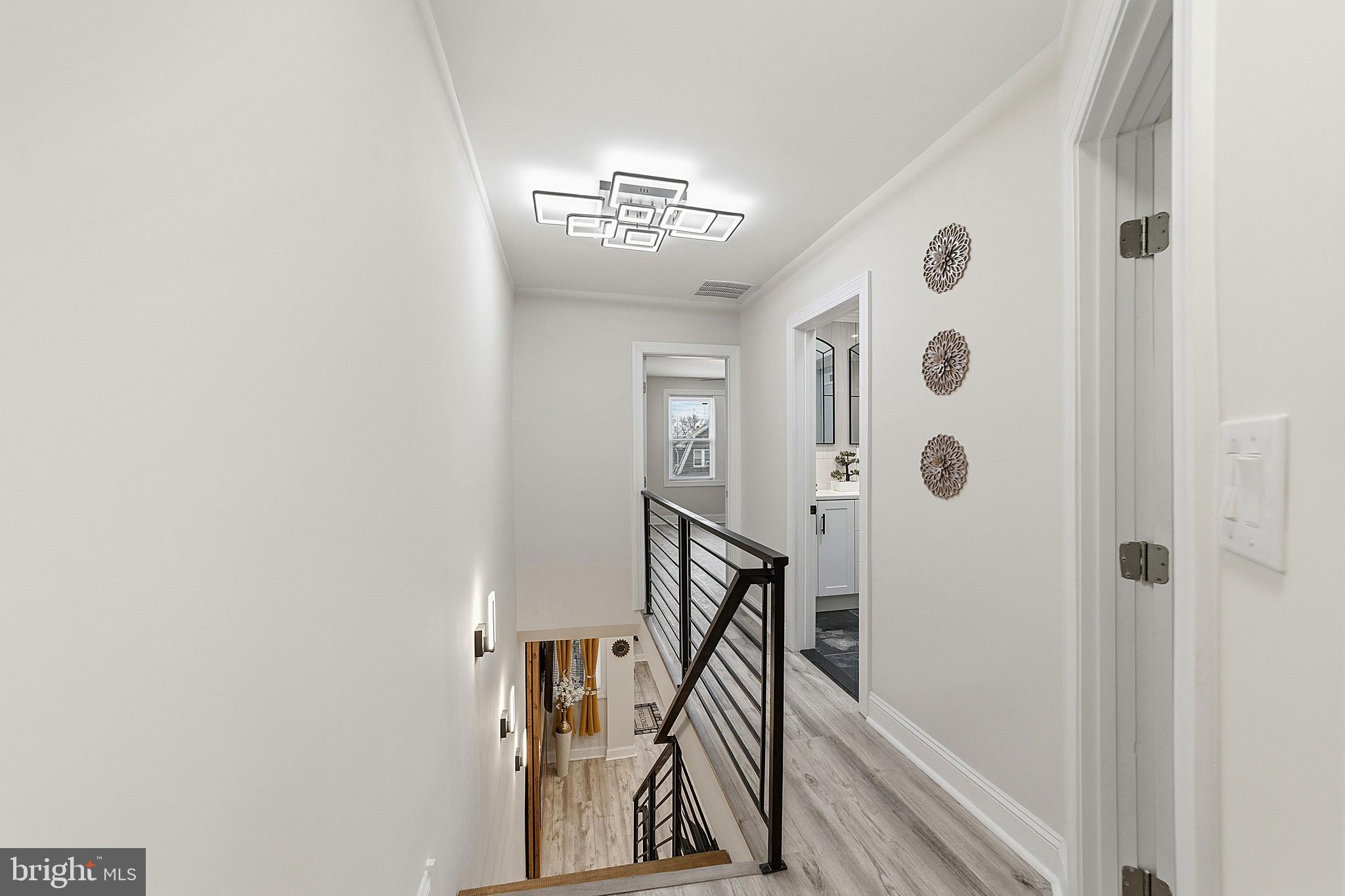 2461 79th Avenue Philadelphia, PA 19150 - Photo 23 of 41 Upper Level Hallway