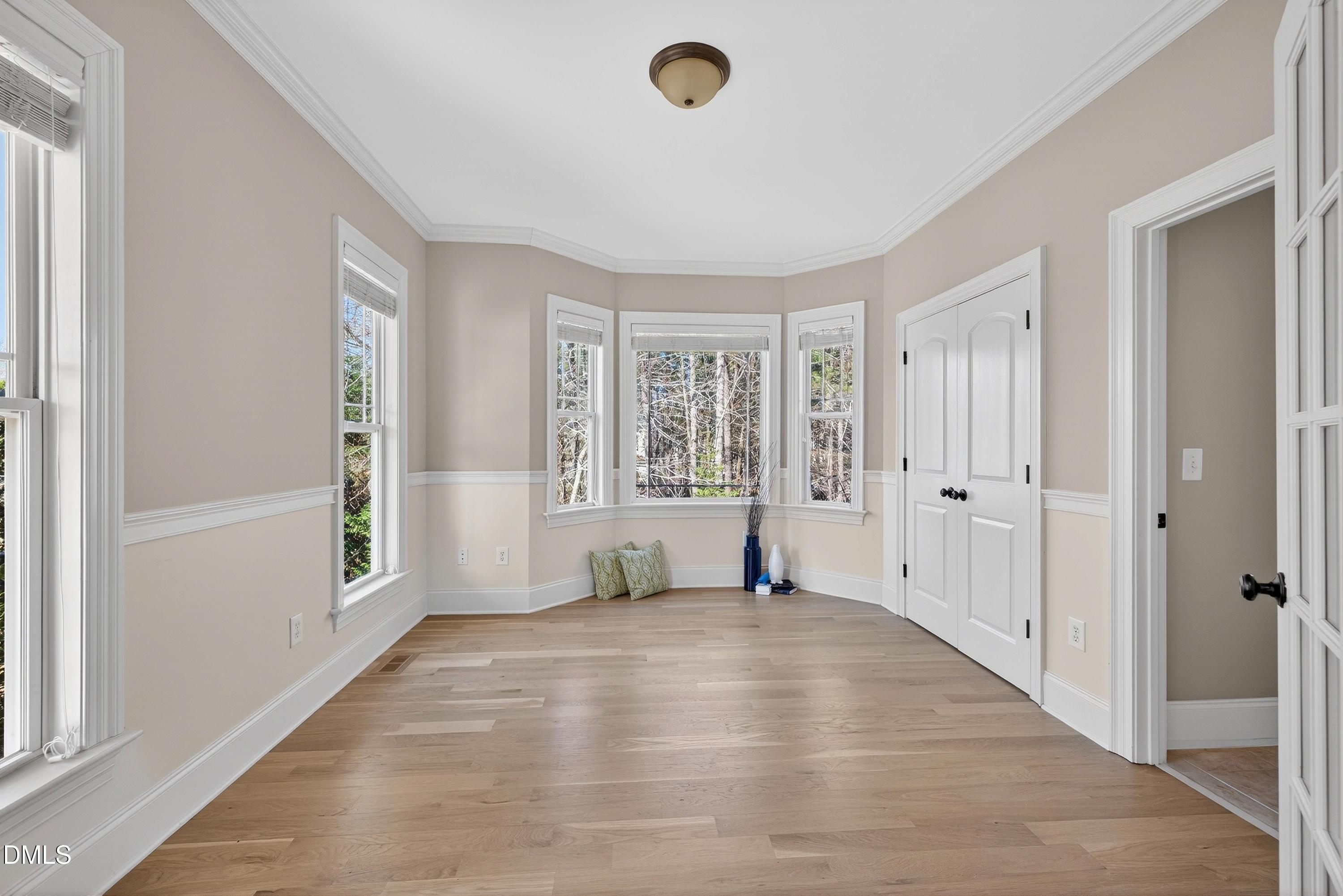 307 Ashdown Forest Lane Cary, NC 27519 - Photo 10 of 91 Scene-11