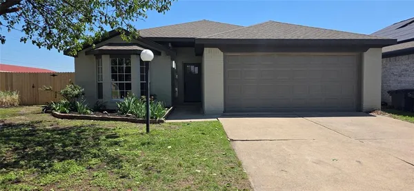 $315,000 | 8194 Waterside Trail, Fort Worth, TX 76137