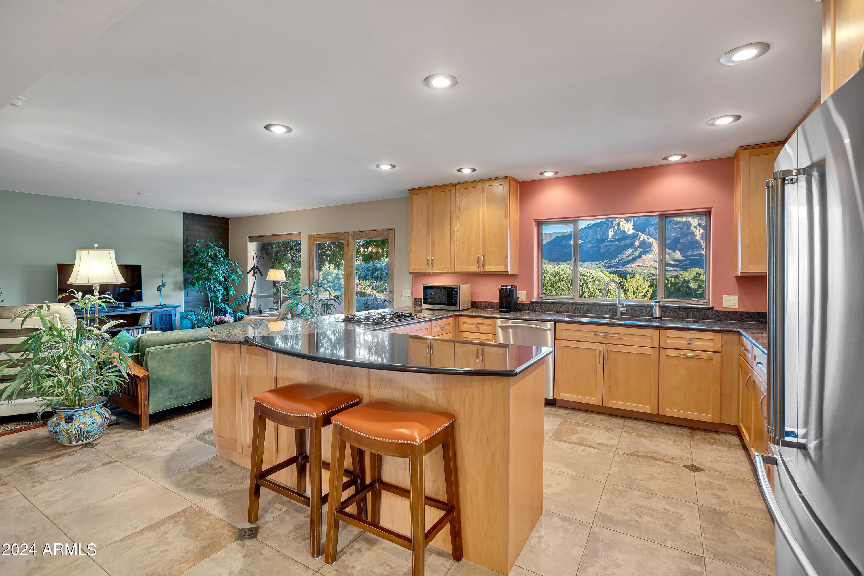 140 Ridge Road Sedona, AZ 86336 - Photo 4 of 33 Gallery Image 4