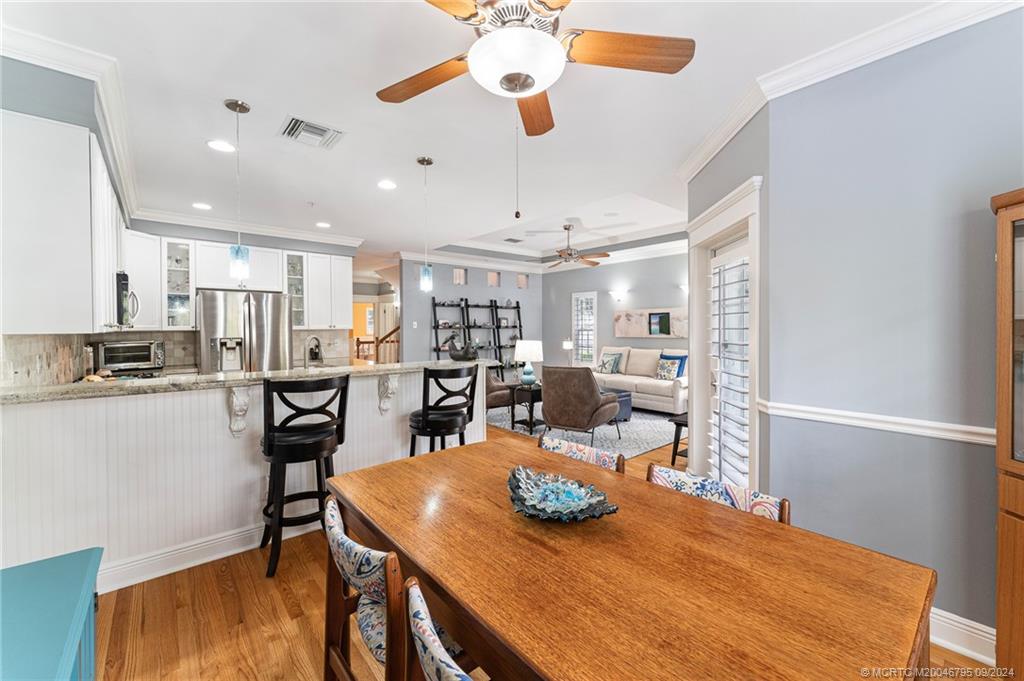 608 Southwest Cleveland Avenue Stuart, FL 34994 - Photo 15 of 48