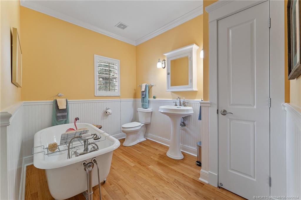 608 Southwest Cleveland Avenue Stuart, FL 34994 - Photo 20 of 48