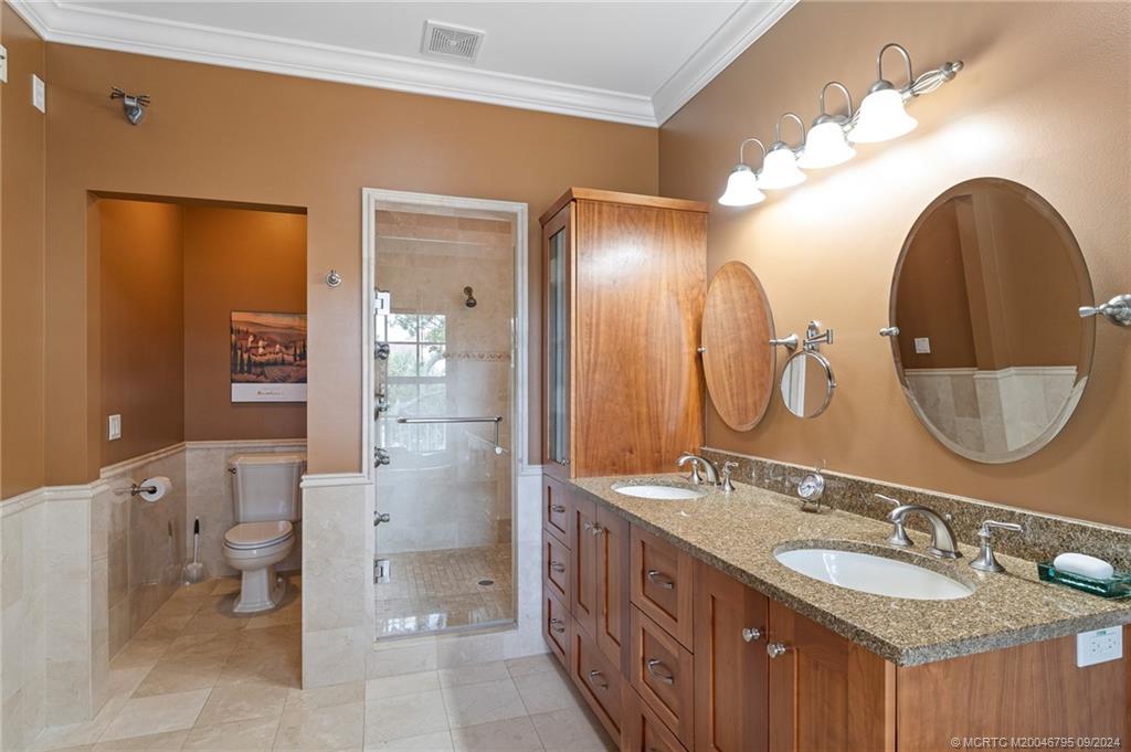 608 Southwest Cleveland Avenue Stuart, FL 34994 - Photo 29 of 48