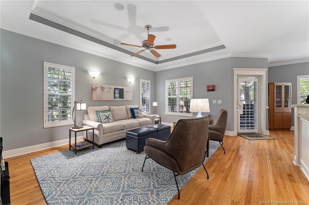 608 Southwest Cleveland Avenue Stuart, FL 34994 - Photo 8 of 48