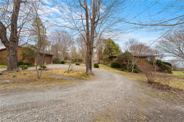 $3,500,000 | 12 Easterly Way, Jamestown, RI 02835