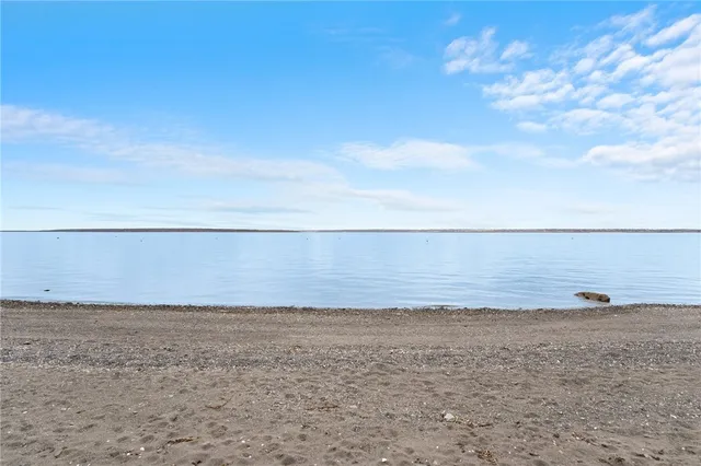 $3,500,000 | 12 Easterly Way, Jamestown, RI 02835