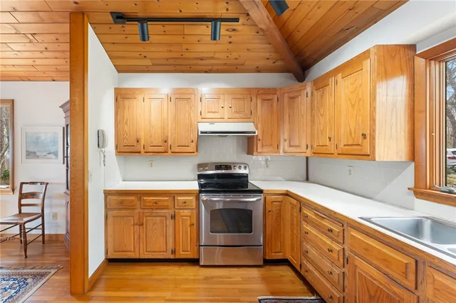 $3,500,000 | 12 Easterly Way, Jamestown, RI 02835