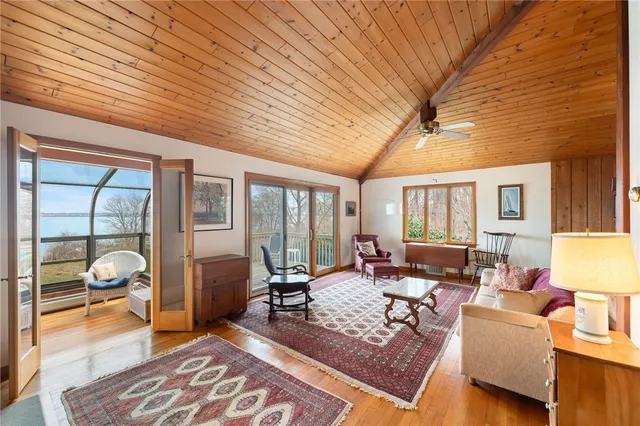 $3,500,000 | 12 Easterly Way, Jamestown, RI 02835