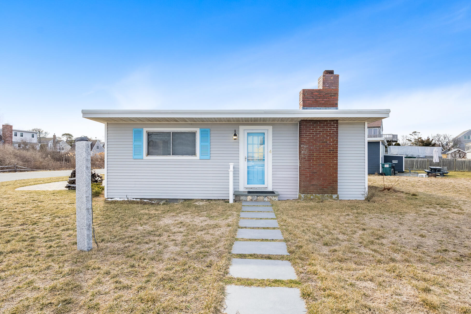 4 Freeman Avenue Sandwich, MA 02563 - Photo 3 of 14 8P0A3383