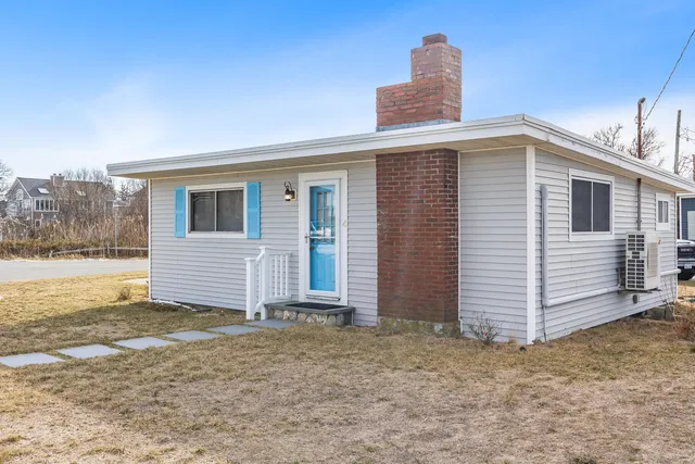 $849,000 | 4 Freeman Avenue, Sandwich, MA 02563